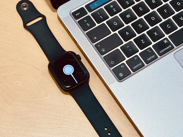 Apple Watch Series 7 (45mm, Midnight Aluminium with Midnight Sports Band, GPS + Cell) - Pre Owned / 3 Month Warranty