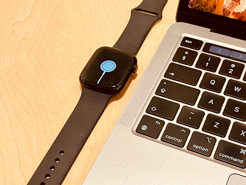 Apple Watch Series 7 (45mm, Midnight Aluminium with Midnight Sports Band, GPS + Cell) - Pre Owned / 3 Month Warranty